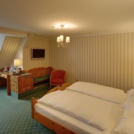Hotel Brauereigasthof Landwehr-Braeu Reichelshofen الغرفة الصورة