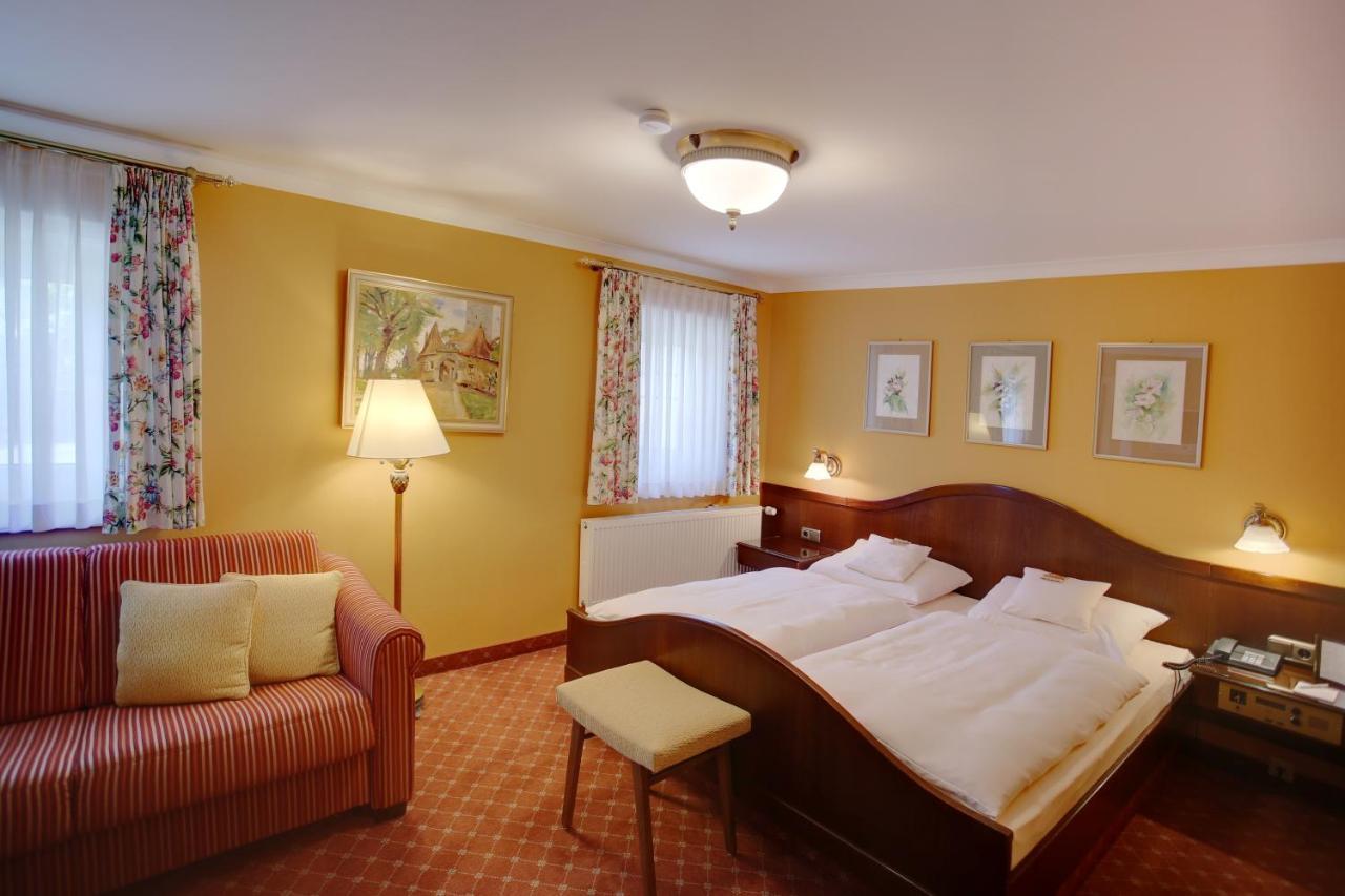 Hotel Brauereigasthof Landwehr-Braeu Reichelshofen المظهر الخارجي الصورة