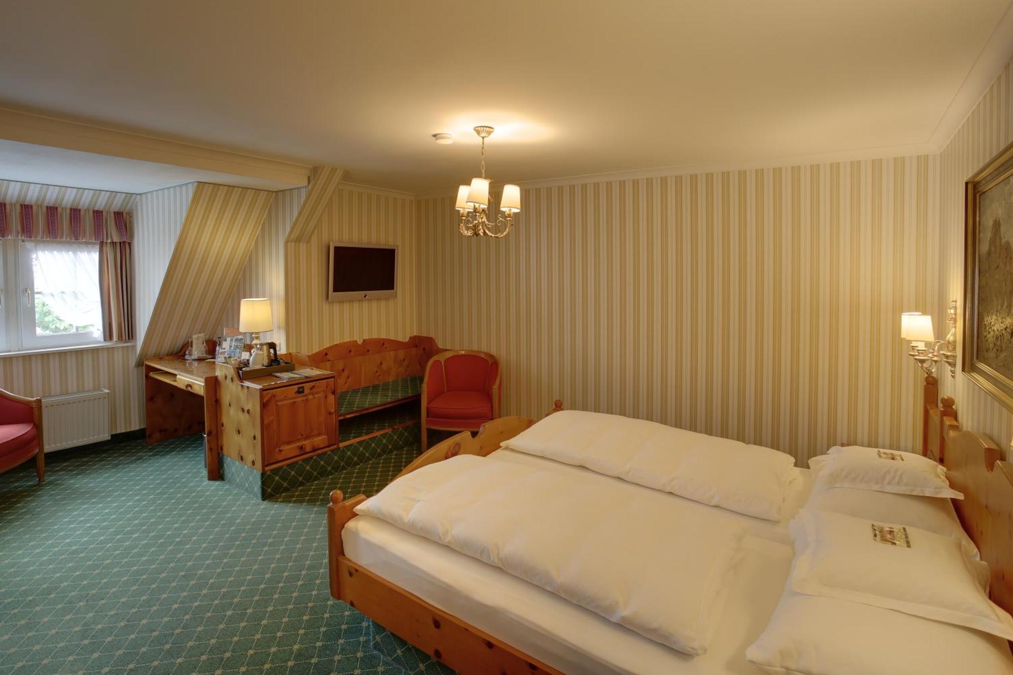 Hotel Brauereigasthof Landwehr-Braeu Reichelshofen الغرفة الصورة