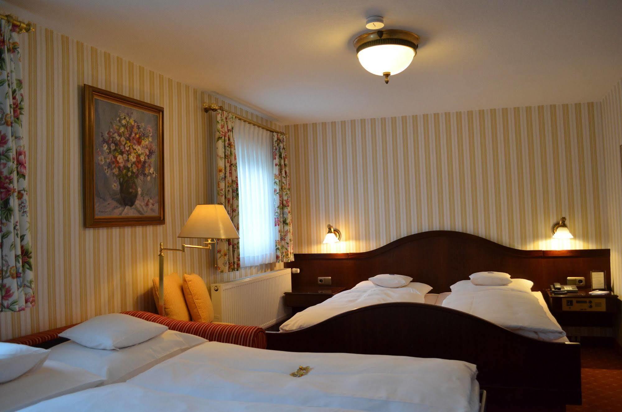 Hotel Brauereigasthof Landwehr-Braeu Reichelshofen المظهر الخارجي الصورة